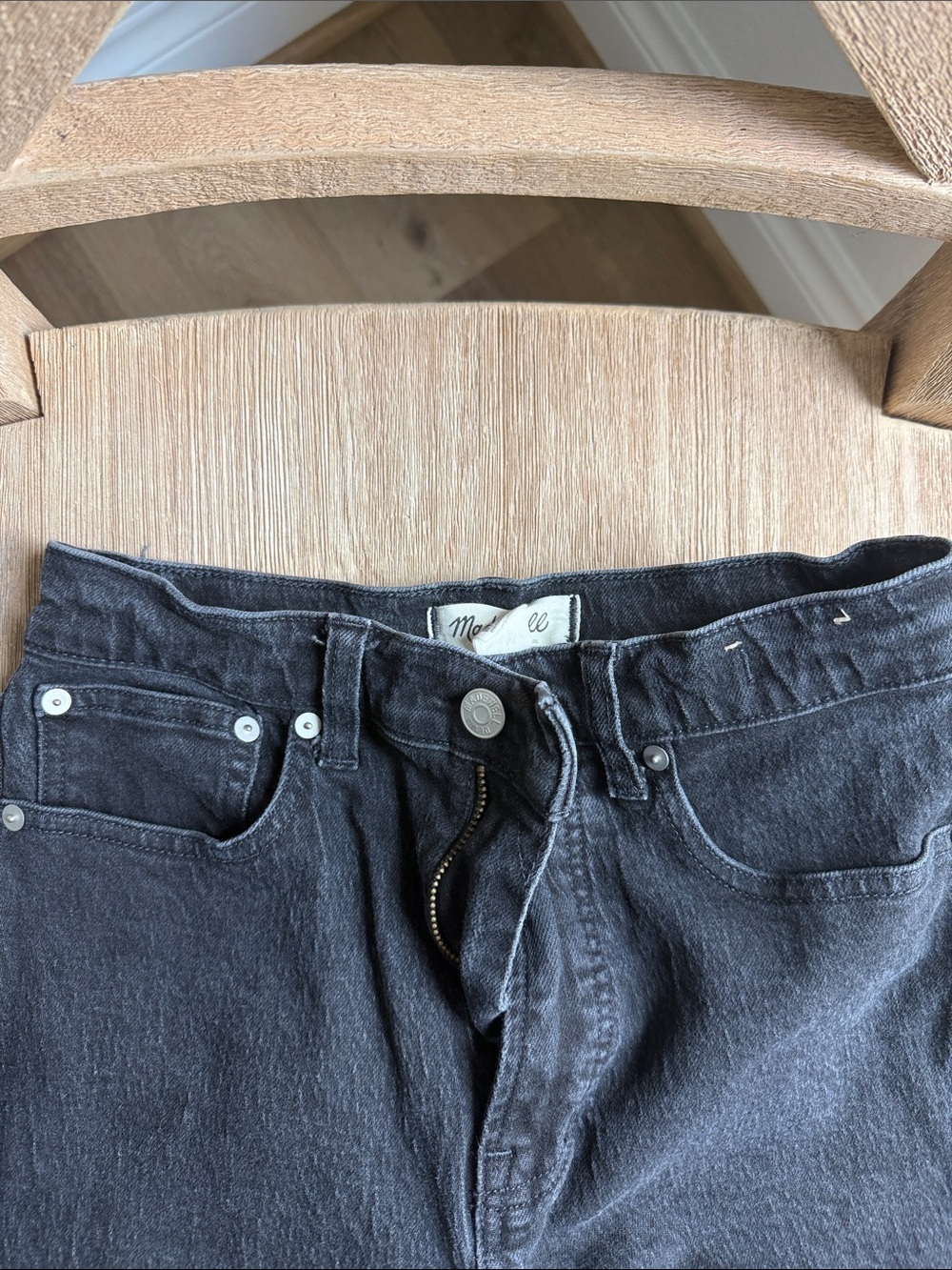 Madewell women’s 90s straight jeans